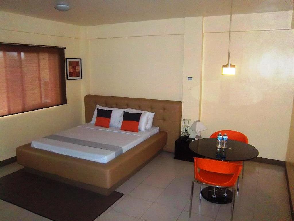 Hotel Cara Lipa City Rum bild